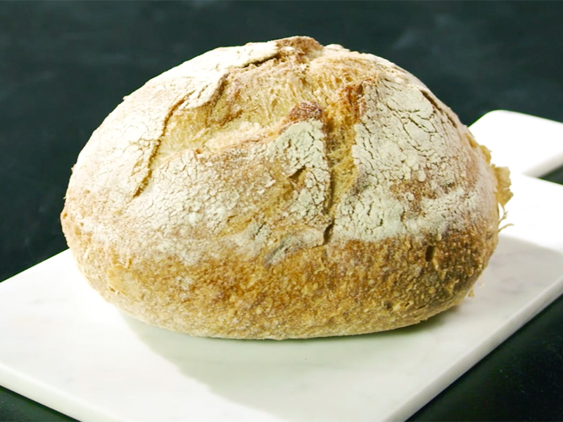 Pane pugliesino Sosi intero